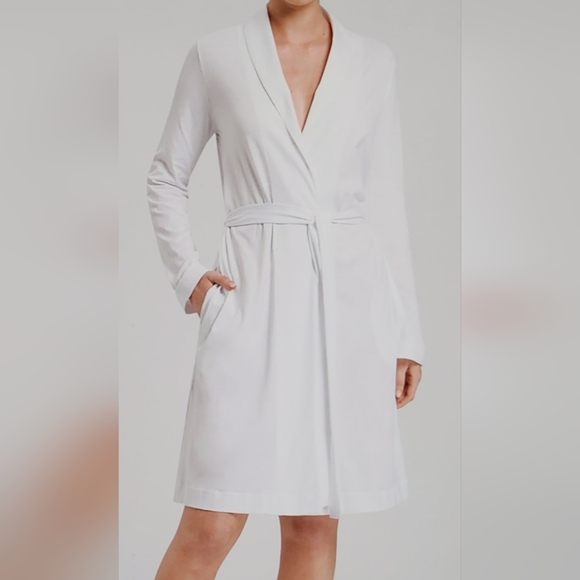 Hanro White Long Sleeve Cardigan - Picture 8 of 8